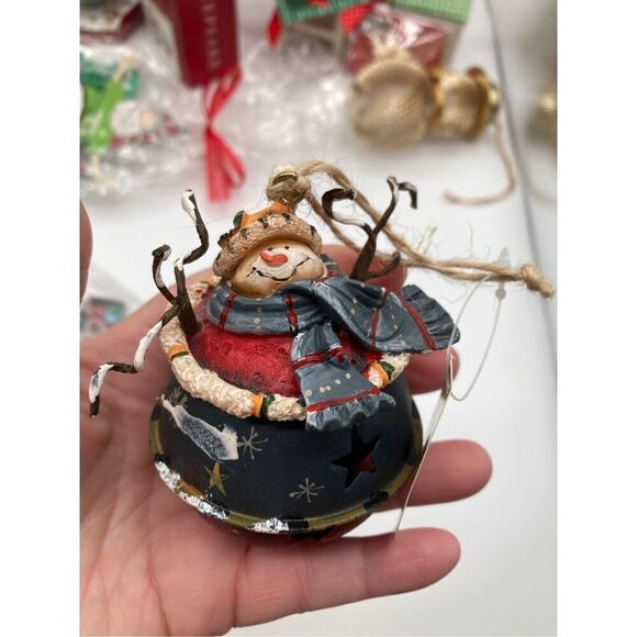 Christmas Tree Ornament Decoration HUGE Lot of 24 Penguin, Snowman, Hallmark - Picture 15 of 16